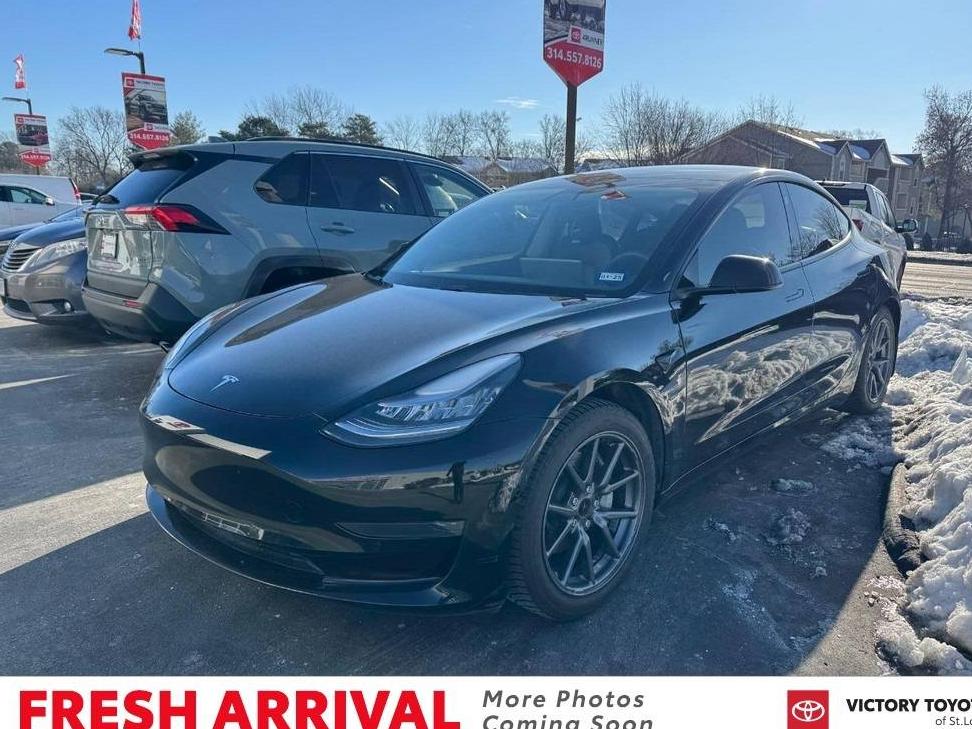 TESLA MODEL 3 2021 5YJ3E1EA3MF853957 image